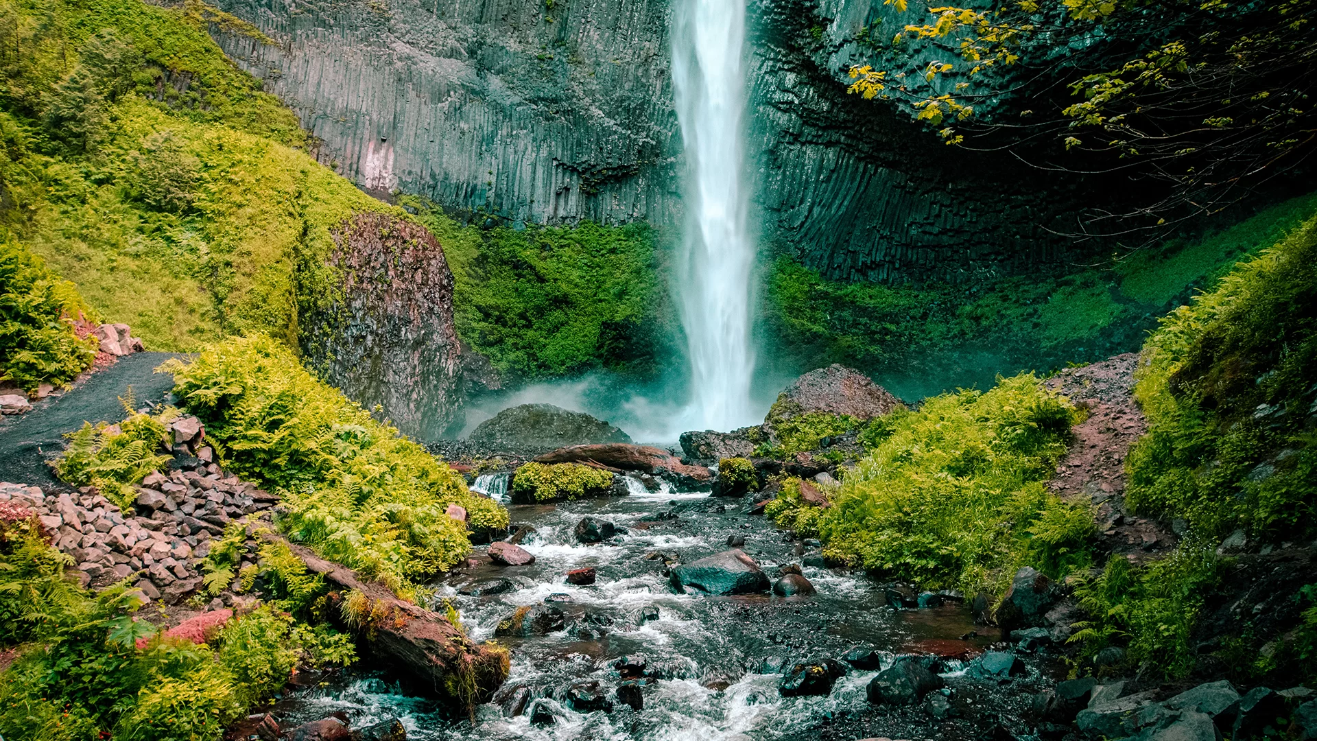 Lone Creek Falls