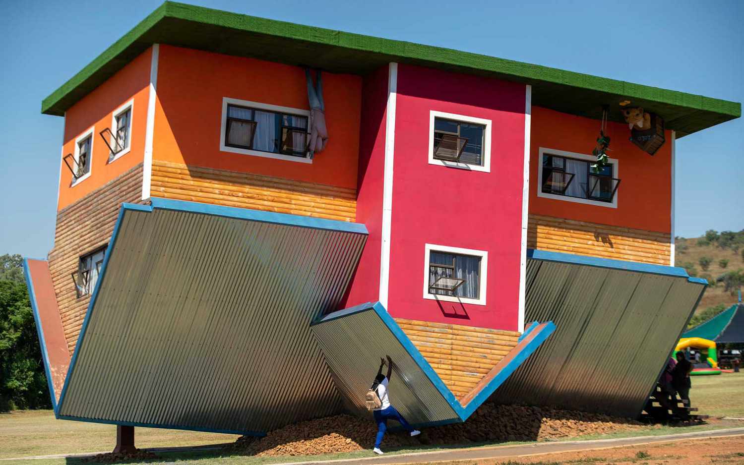 UpSide Down House