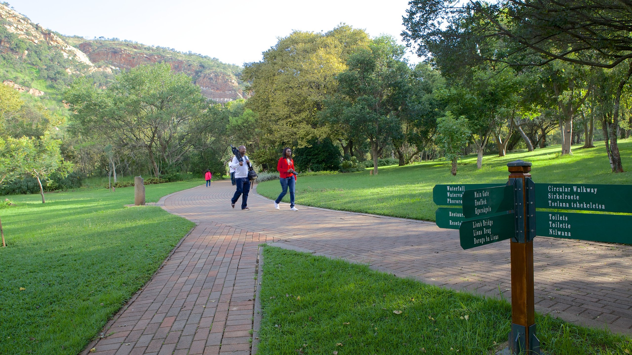 Walter Sisulu Gardens